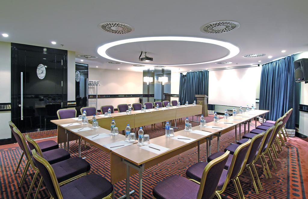 Hotel Taxim Hill Stambuł